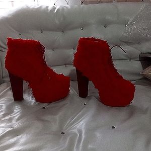 Women high heel pink shoe lase and shoe red color size 7